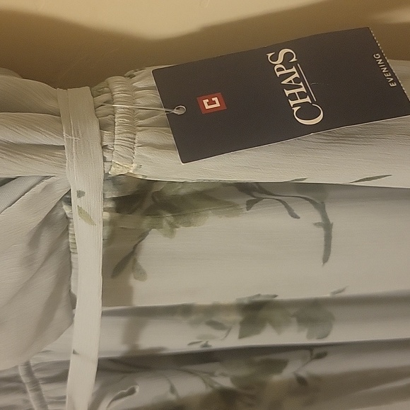 Women's Chaps Flutter Sleeve Georgette Evening GownChaps - Picture 3 of 6